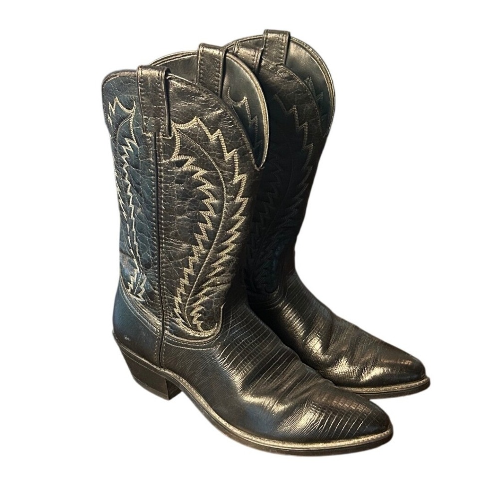 Vintage Laredo Western Cowboy Boots 9.5 EE Embossed Rugged Biker Exotic Wide